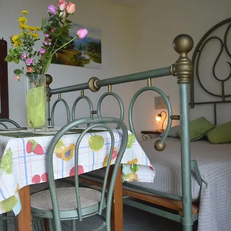 Bed & Breakfast Casa Vincenzo *